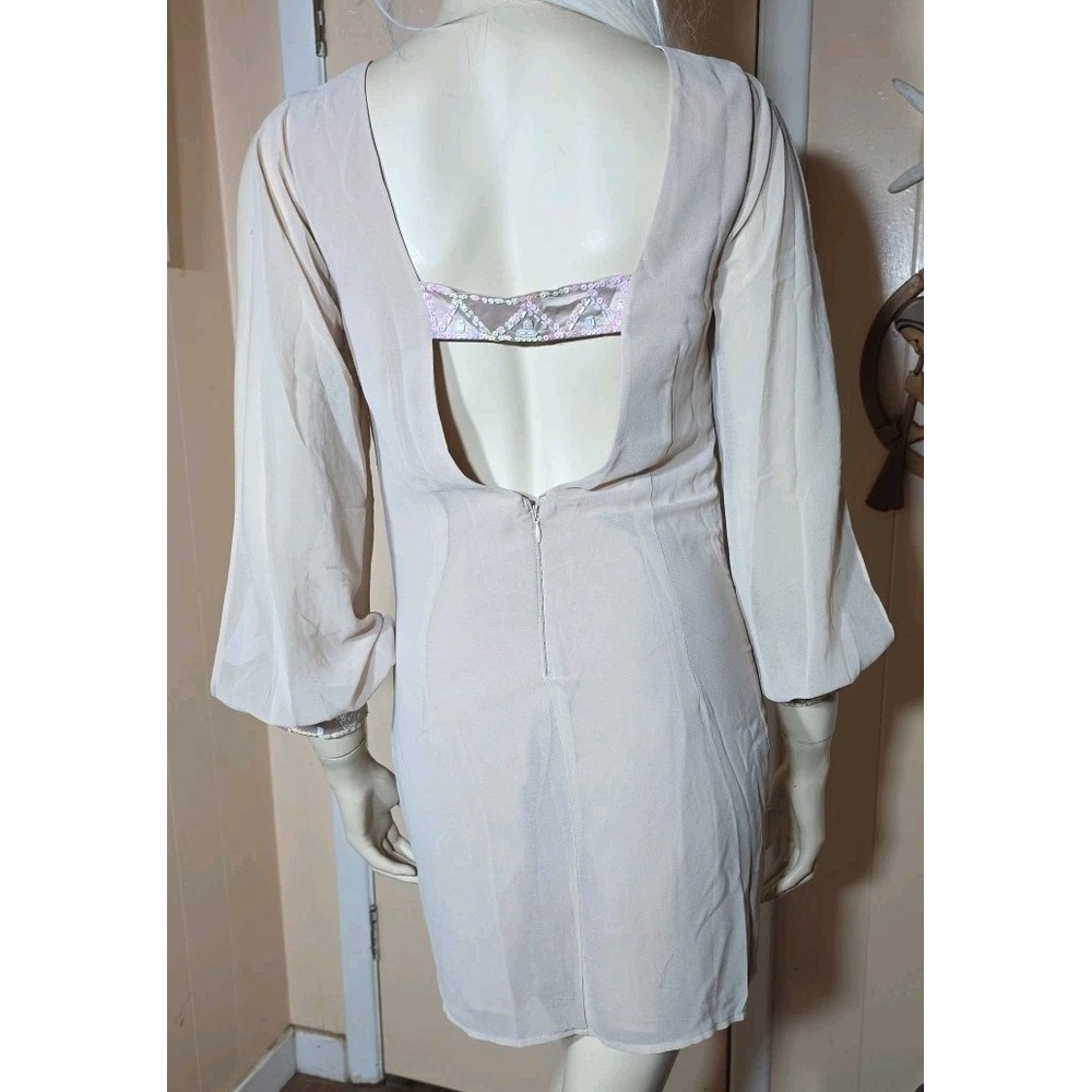 Lipsy London Slit Sleeve Short Gold Dress Beading High Neck Low Back Size 4‎